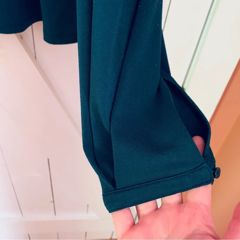 Banana Republic Jade Green Blouse Square Neck Flowy Medium M